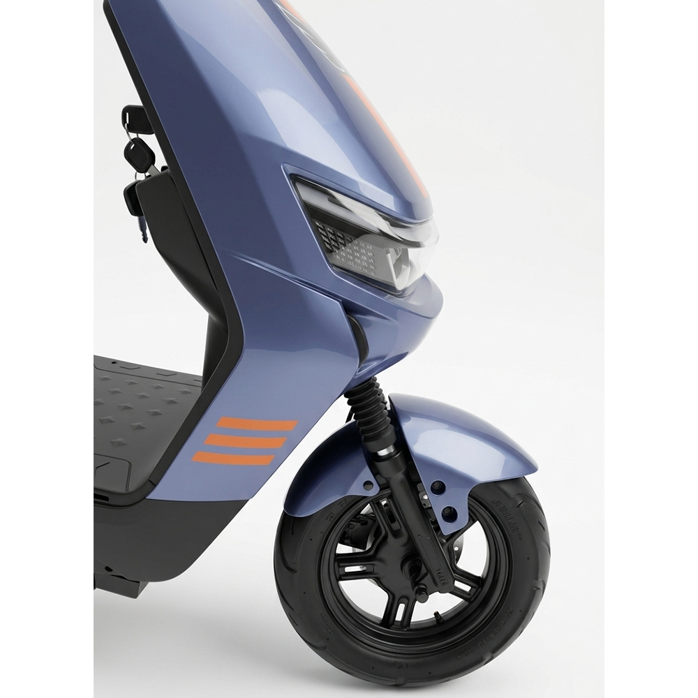 WIND HORSE M5 Pro Electric Bike 1500W Powerful Motor, 80KM/H High-Speed, 60V 20Ah, 50KM Range, 14-Inch Tires, Carbon Alloy Frame, NFC Smart Keys, Dual Suspension – Ultra Performance E-Bike for Adults 23 WIND HORSE M5 Pro Electric Bike 1500W Powerful Motor, 80KM/H High-Speed, 60V 20Ah, 50KM Range, 14-Inch Tires, Carbon Alloy Frame, NFC Smart Keys, Dual Suspension – Ultra Performance E-Bike for Adults - الصورة 23
